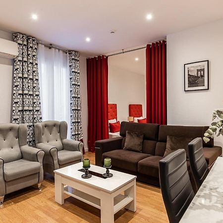 מדריד Waou Apartamentos En Sol Confort 8 מראה חיצוני תמונה