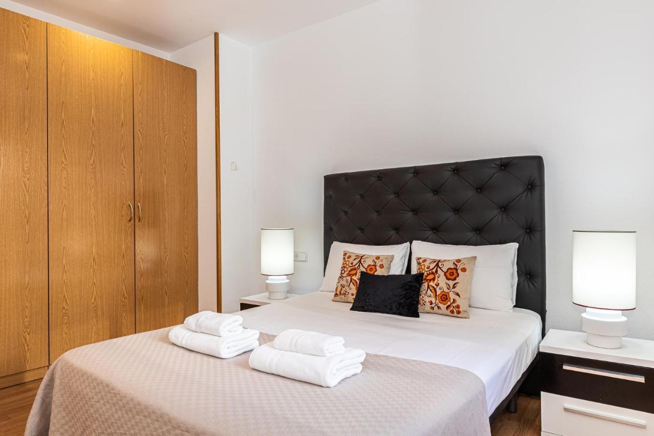 מדריד Waou Apartamentos En Sol Confort 8 מראה חיצוני תמונה