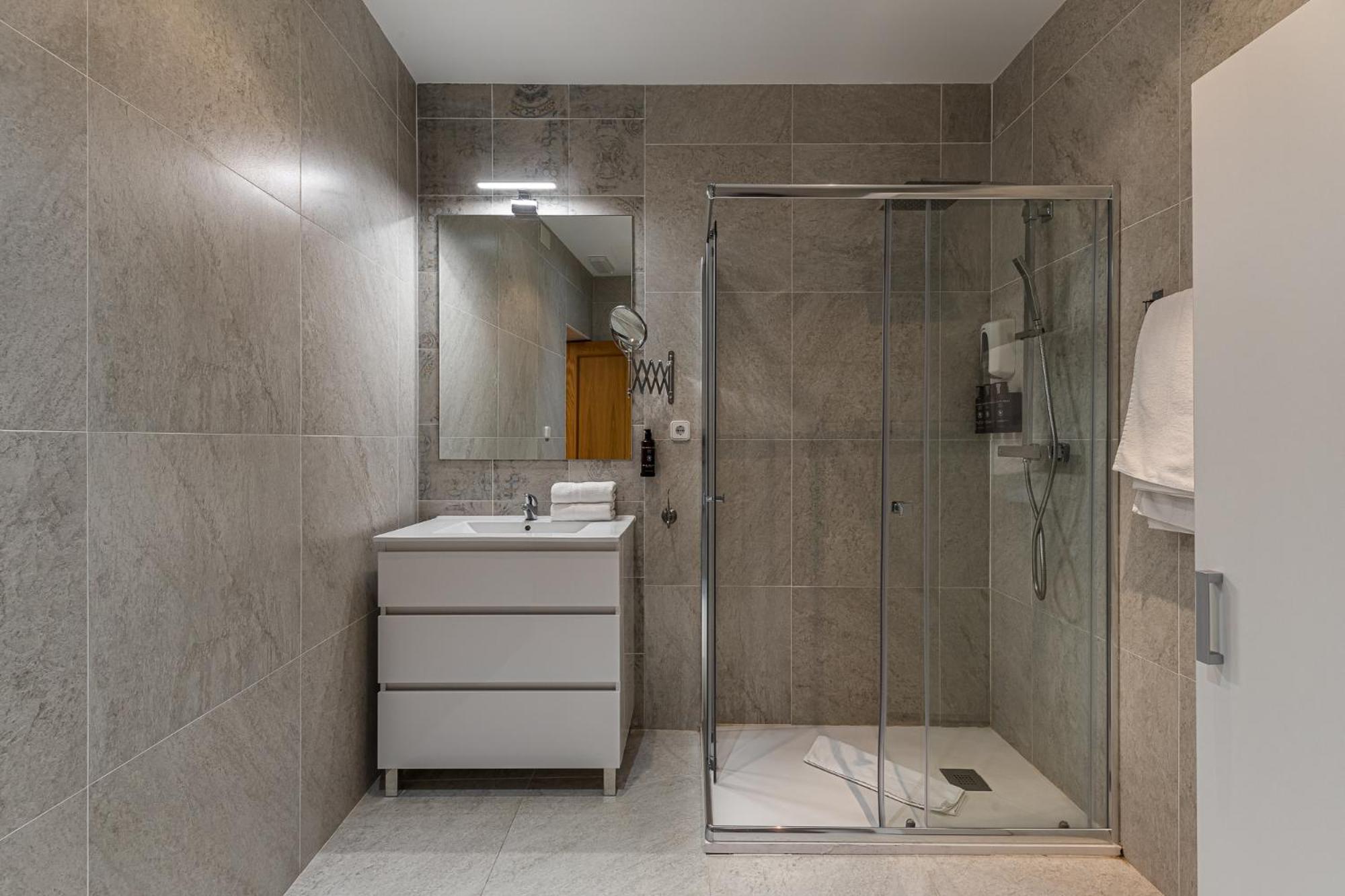 מדריד Waou Apartamentos En Sol Confort 8 מראה חיצוני תמונה